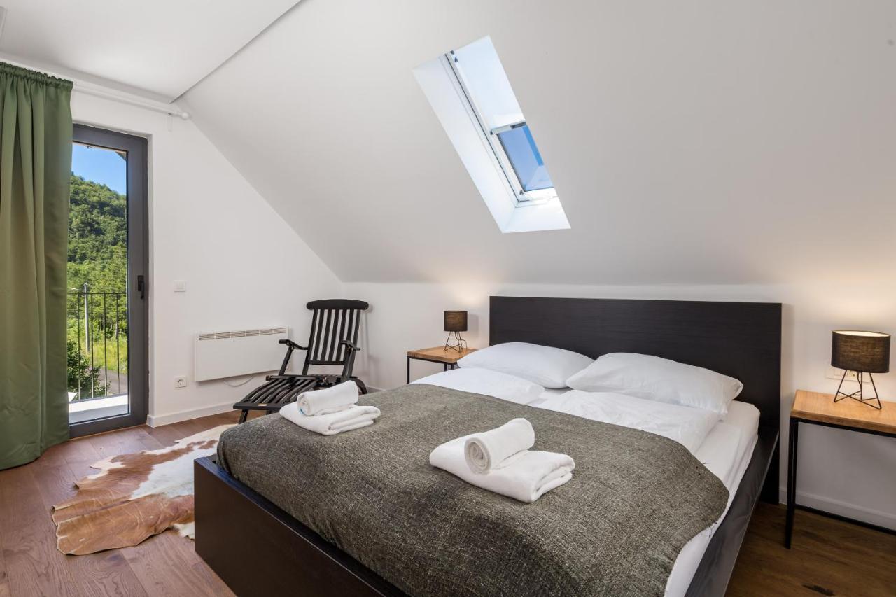 Modern Alpine Monsalbius Chalet Baske Ostarije Экстерьер фото