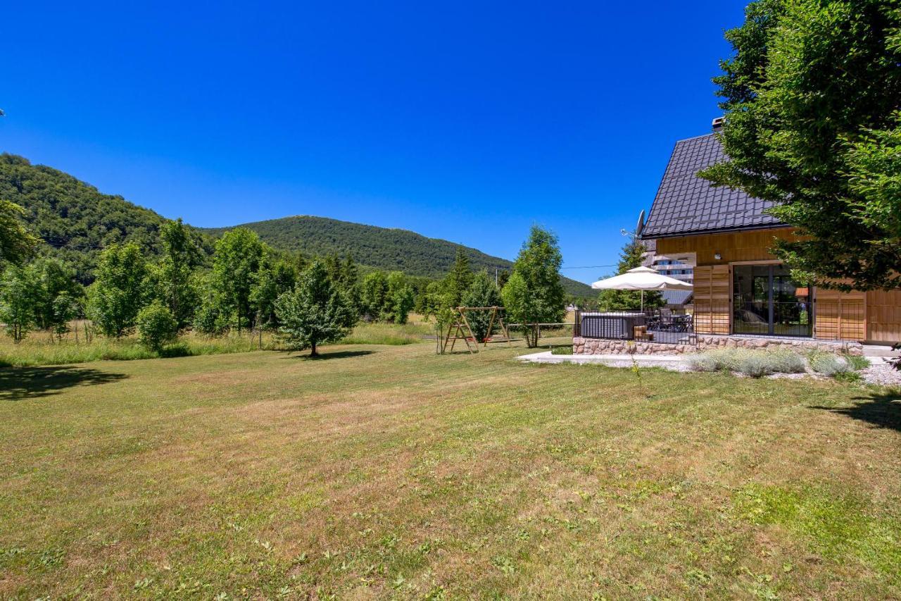 Modern Alpine Monsalbius Chalet Baske Ostarije Экстерьер фото